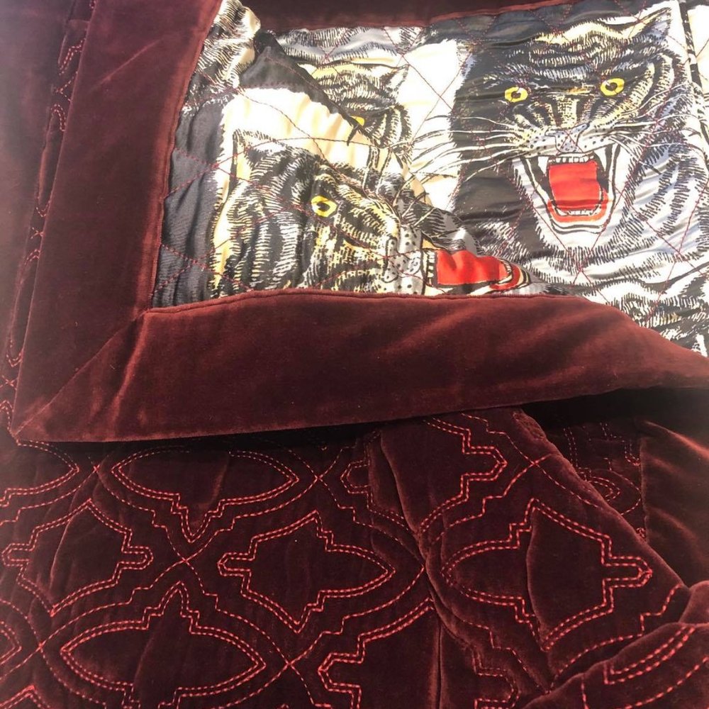 ***FIRM***$500 OFF!!!  GUCCI Tiger Face Silk & Velvet Quilt/Comforter